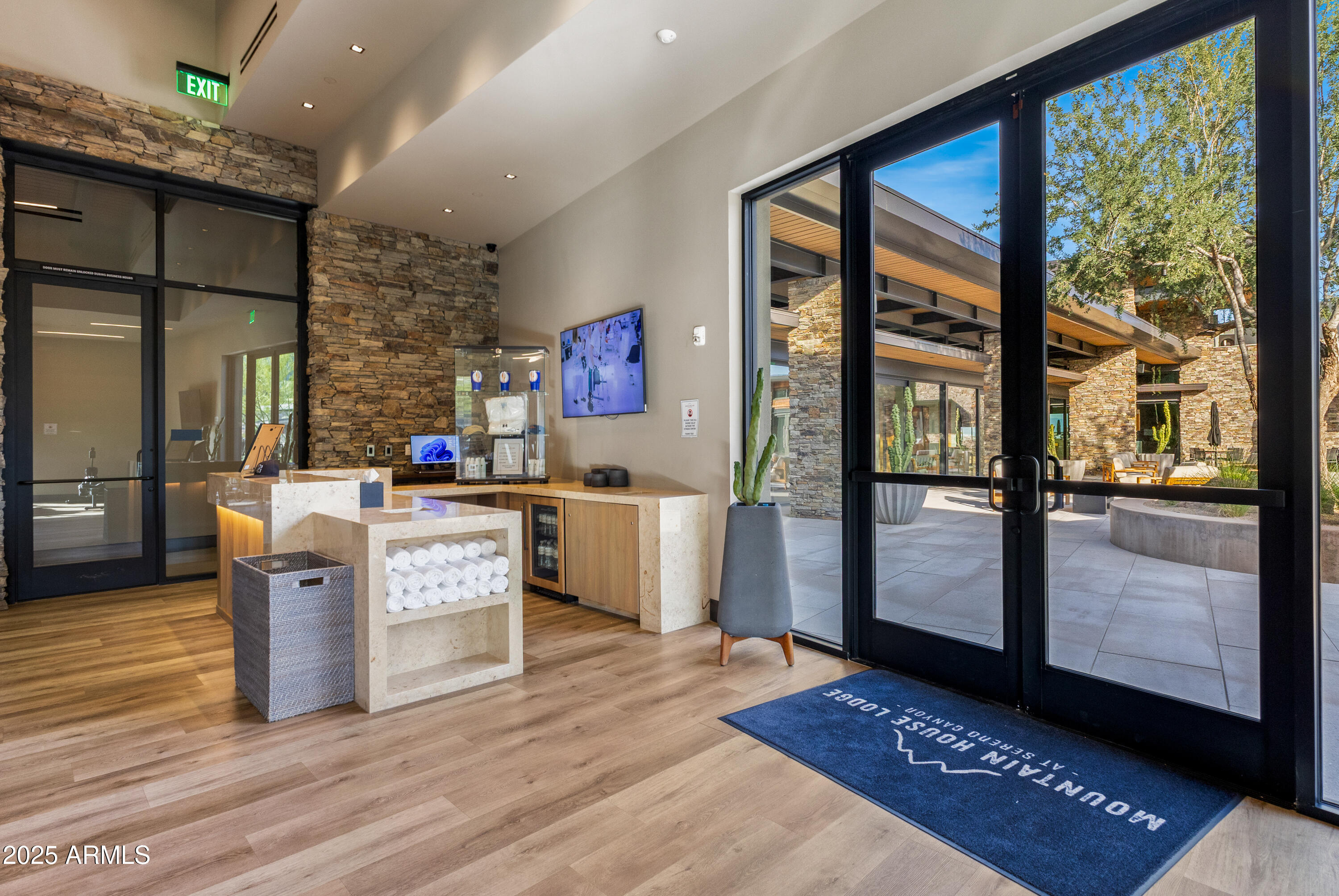 12311 E BLACK ROCK Road