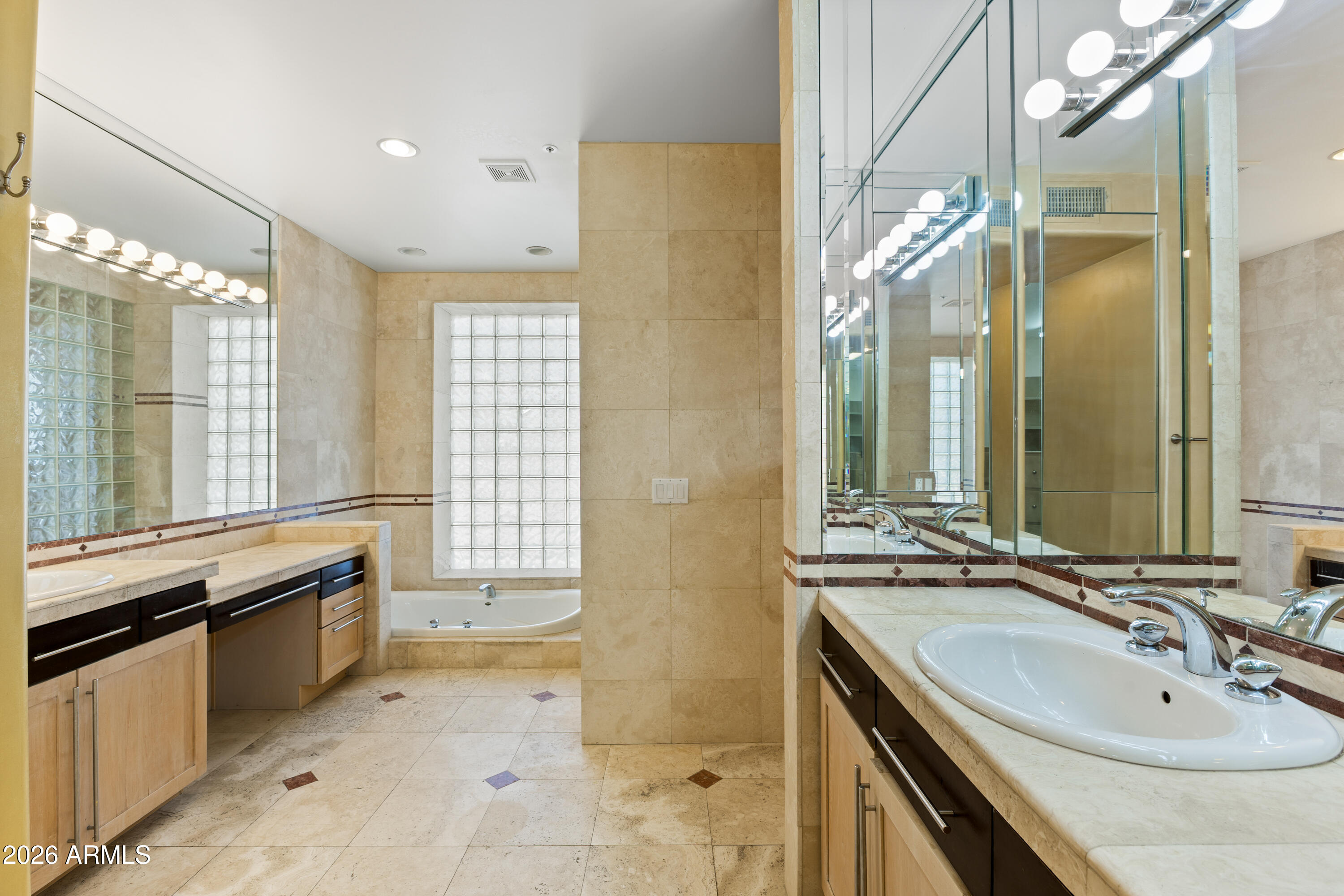 13448 E Bloomfield Drive