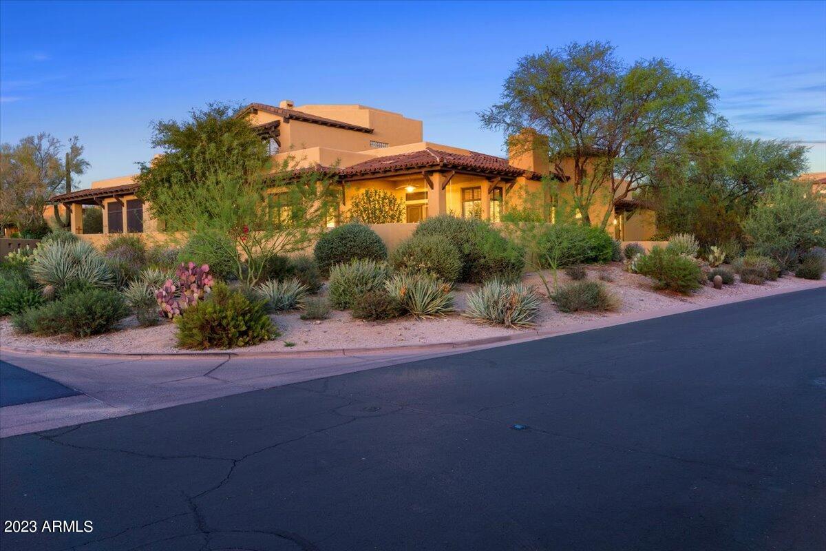 9270 E THOMPSON PEAK Parkway 329