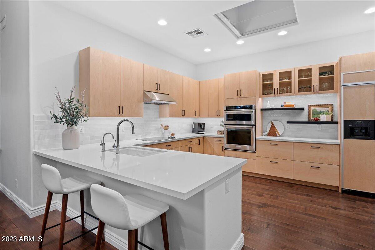 9270 E THOMPSON PEAK Parkway 329