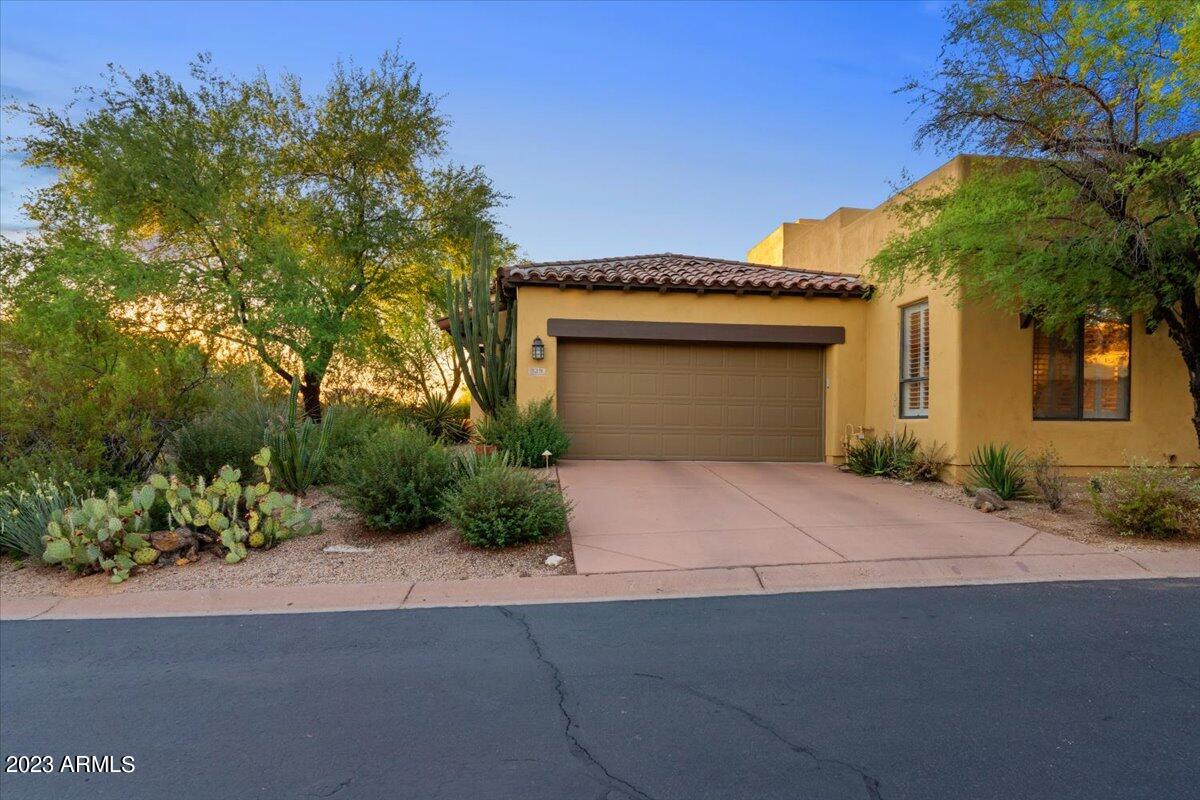 9270 E THOMPSON PEAK Parkway 329