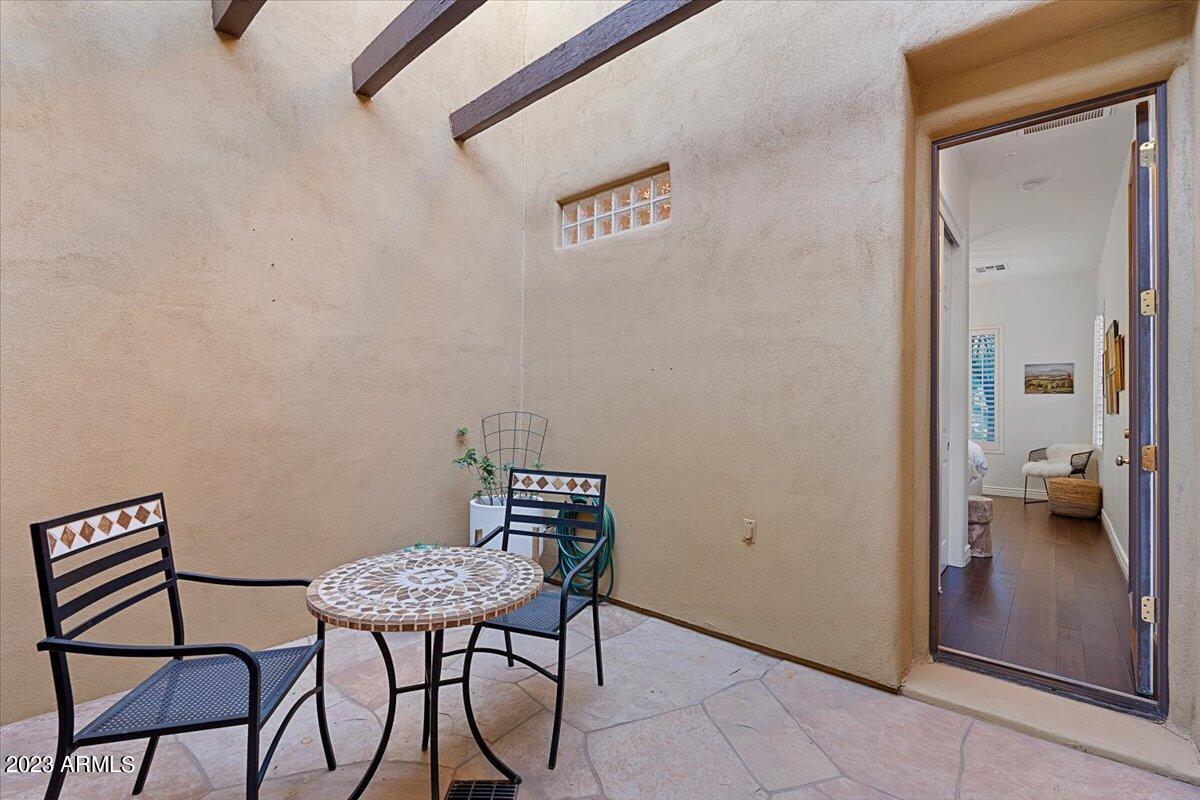 9270 E THOMPSON PEAK Parkway 329