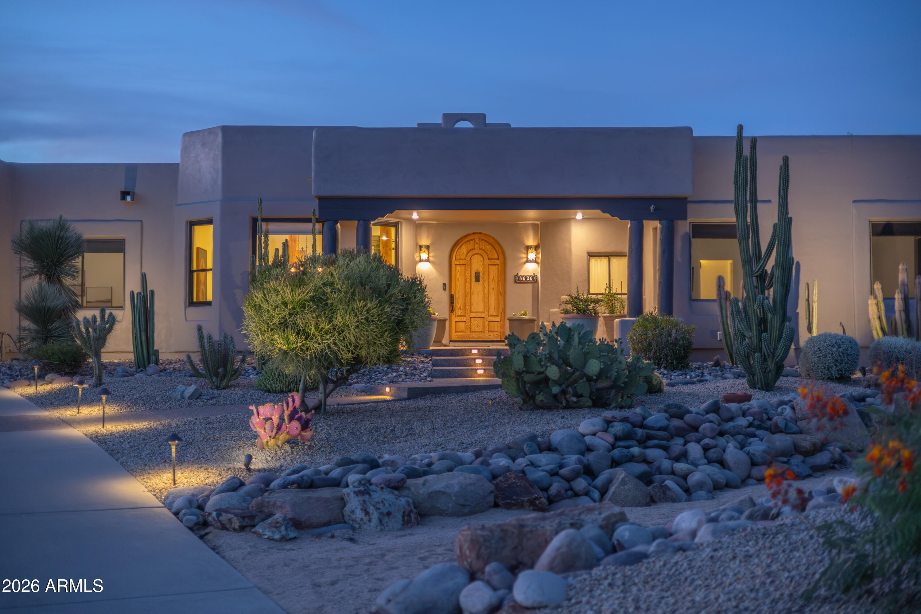 8626 E SANTA CATALINA Drive