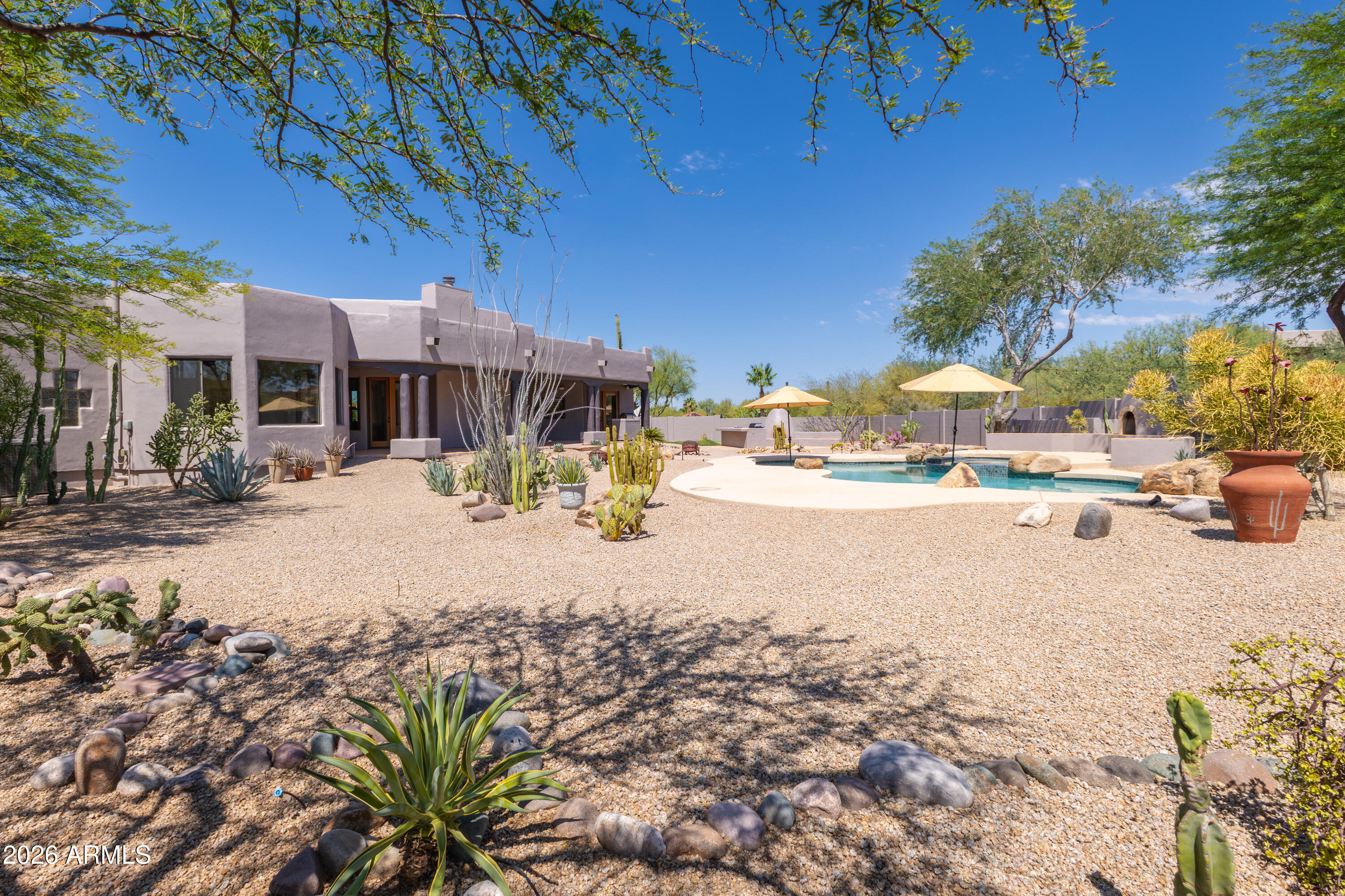 8626 E SANTA CATALINA Drive