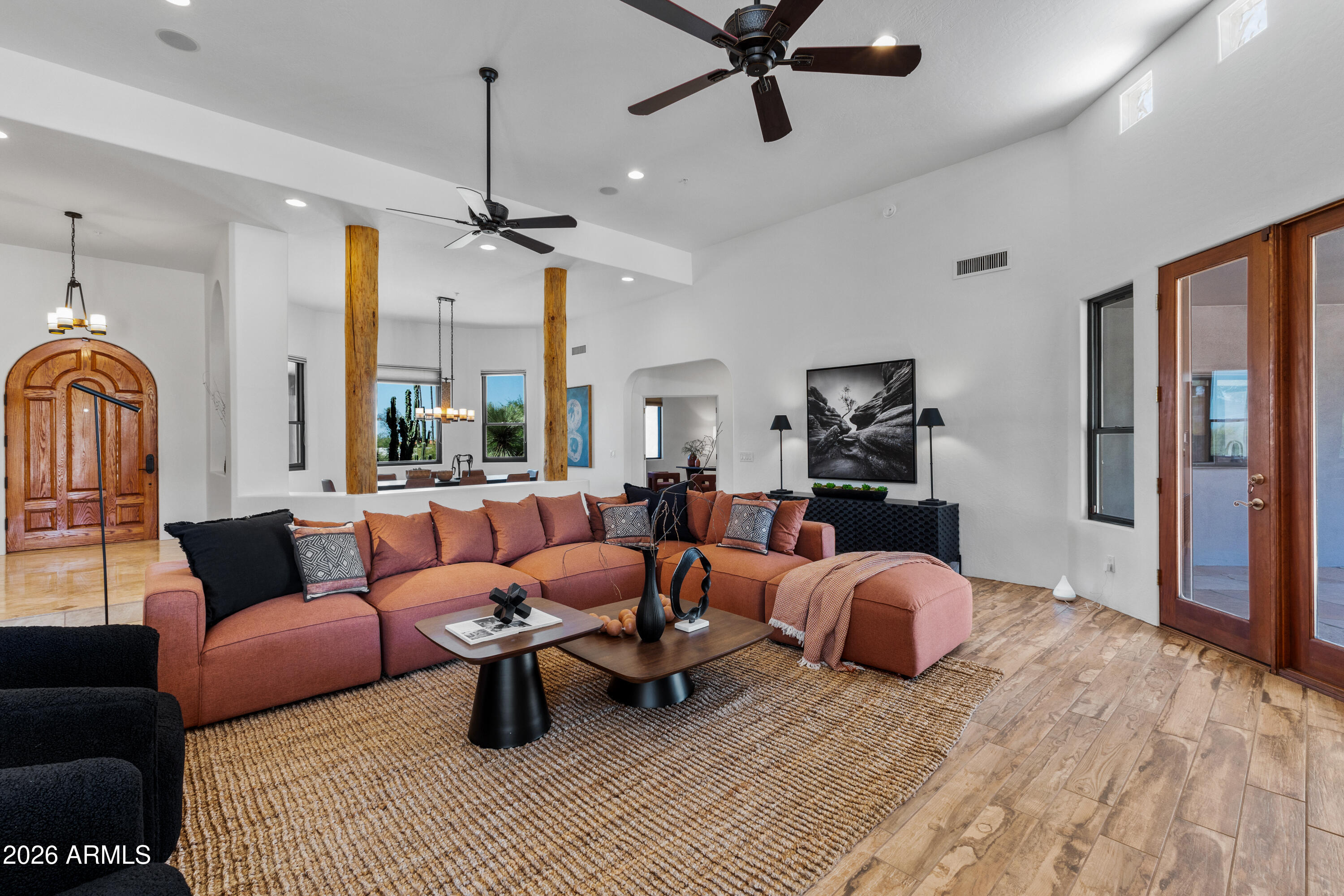 8626 E SANTA CATALINA Drive