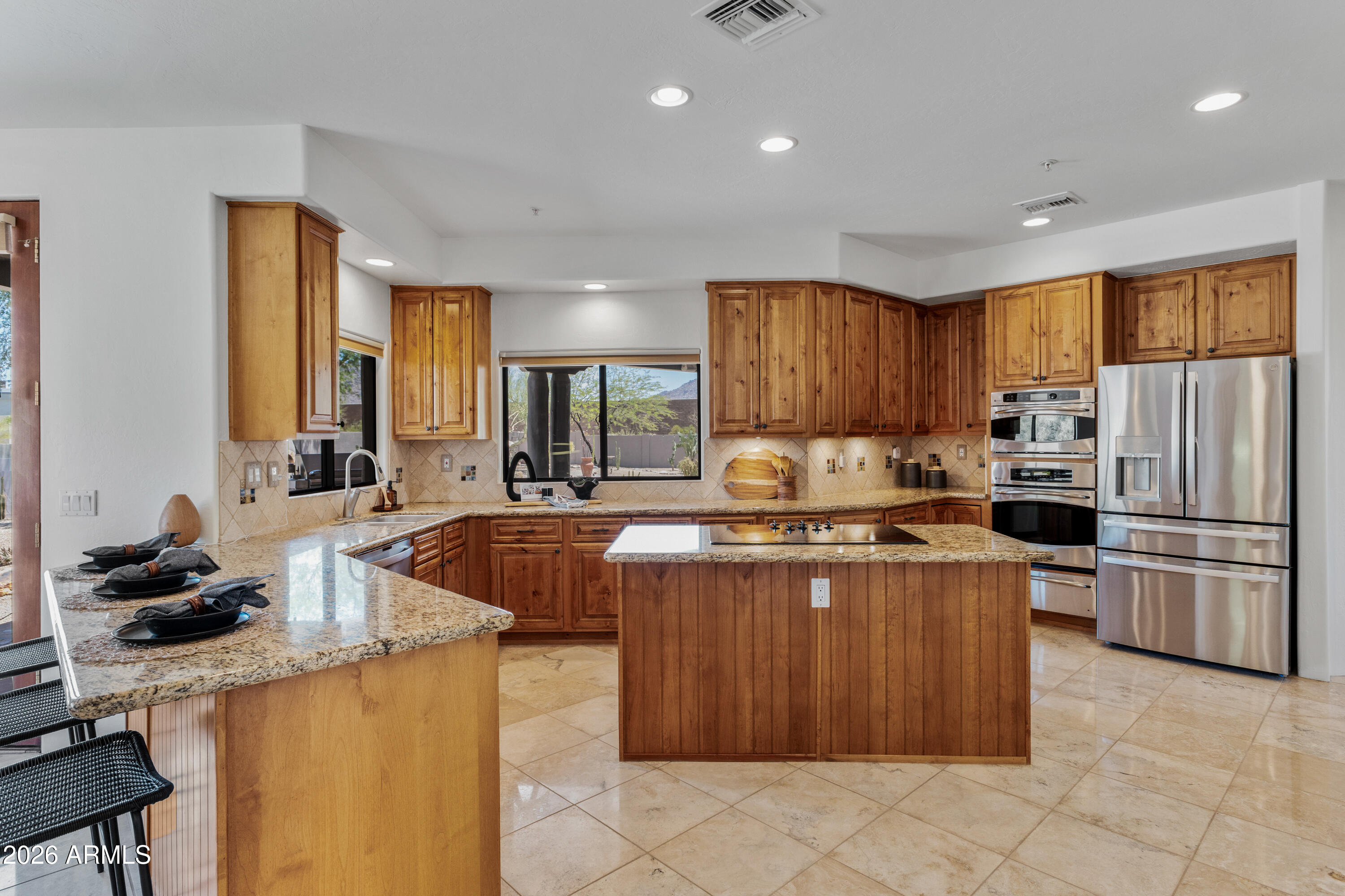 8626 E SANTA CATALINA Drive