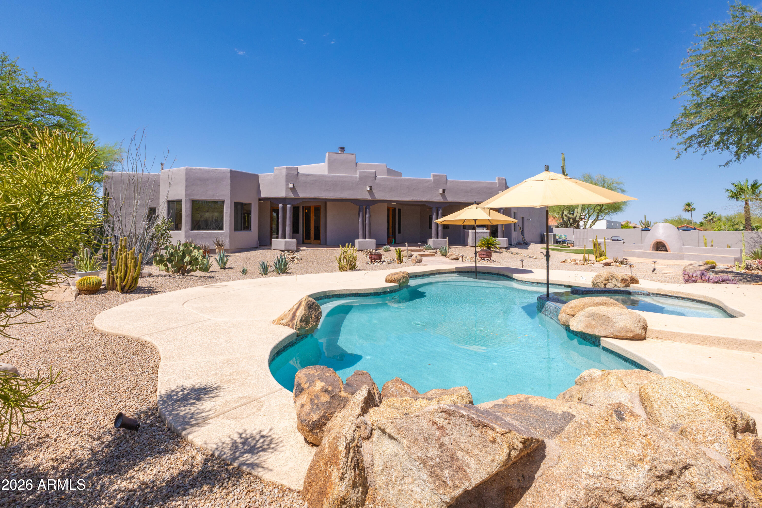 8626 E SANTA CATALINA Drive