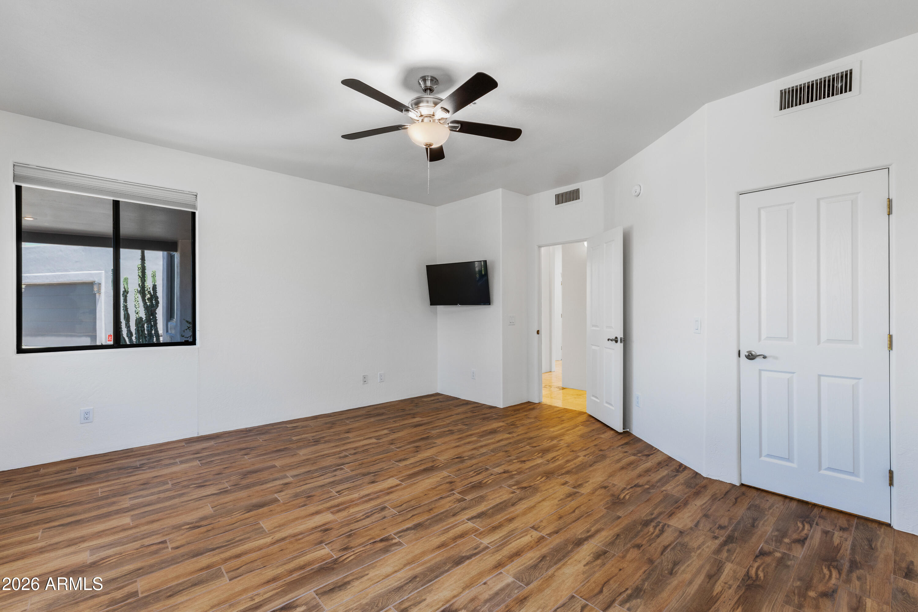 8626 E SANTA CATALINA Drive