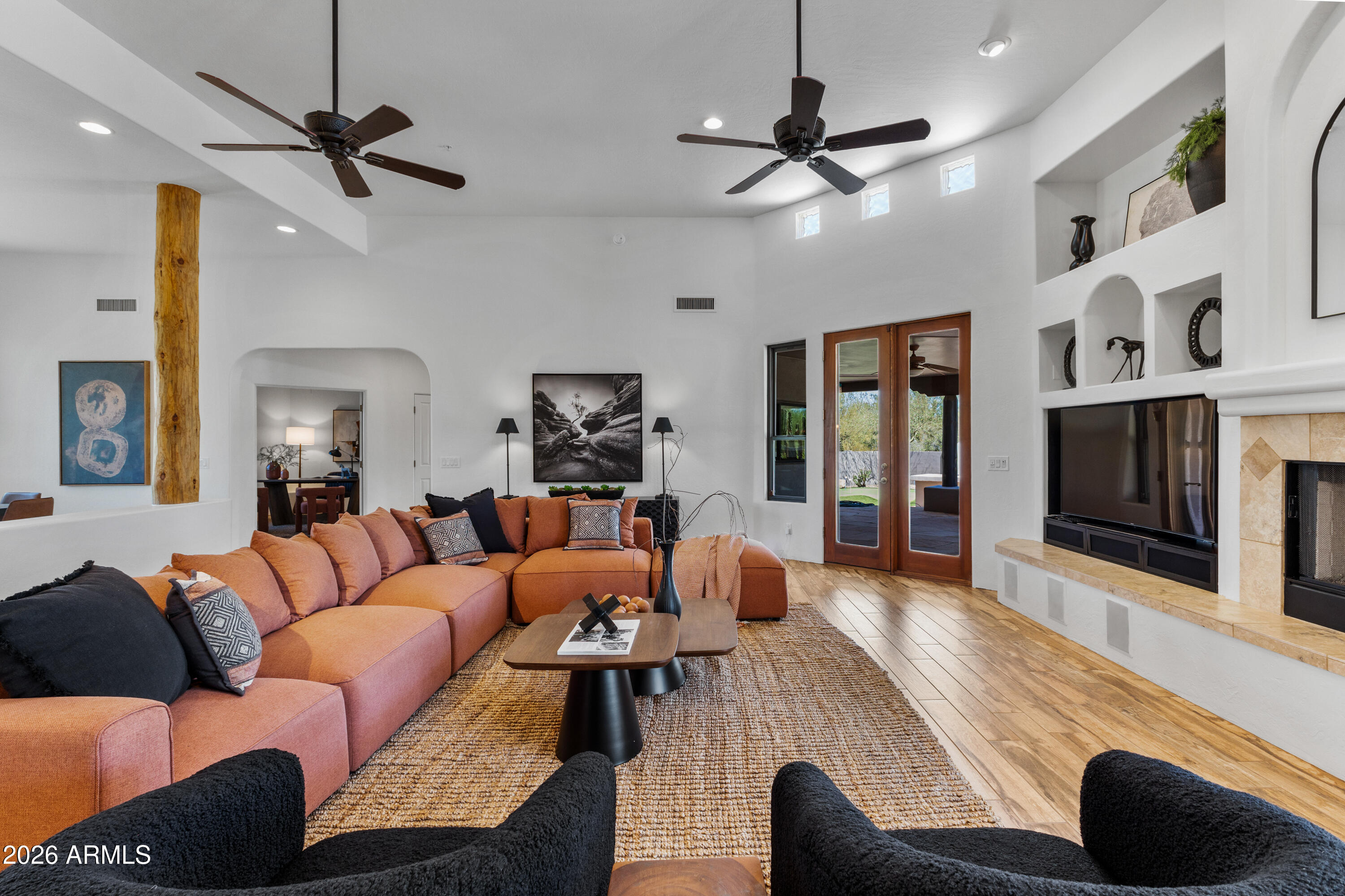 8626 E SANTA CATALINA Drive