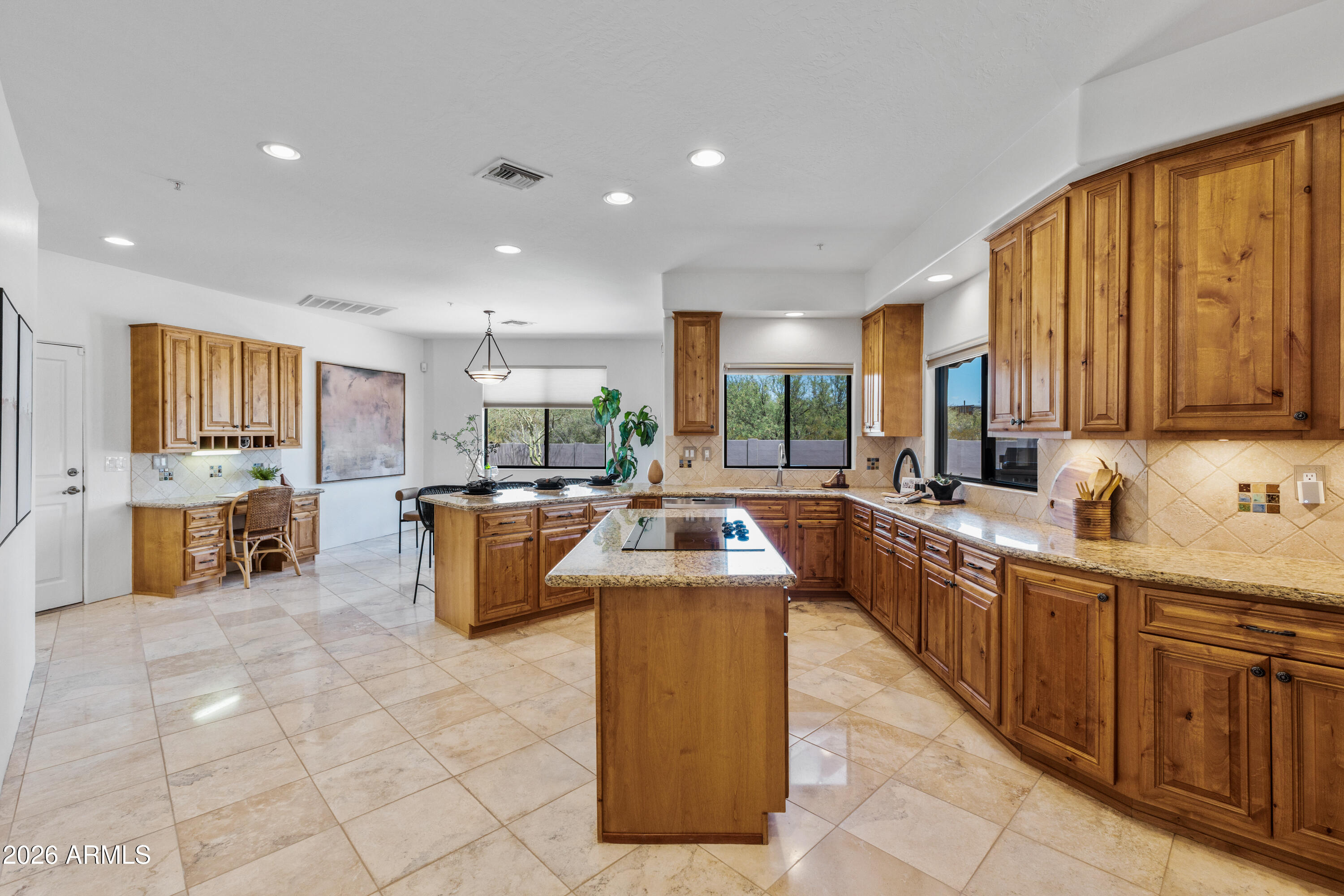 8626 E SANTA CATALINA Drive