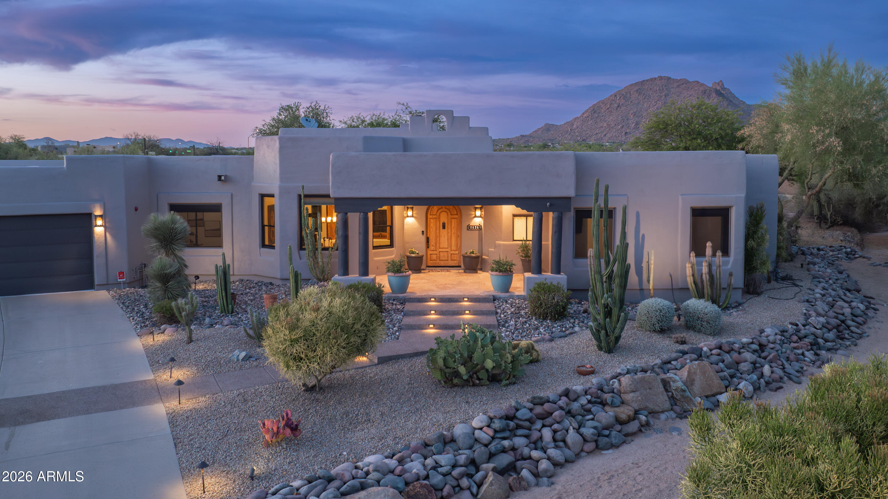 8626 E SANTA CATALINA Drive