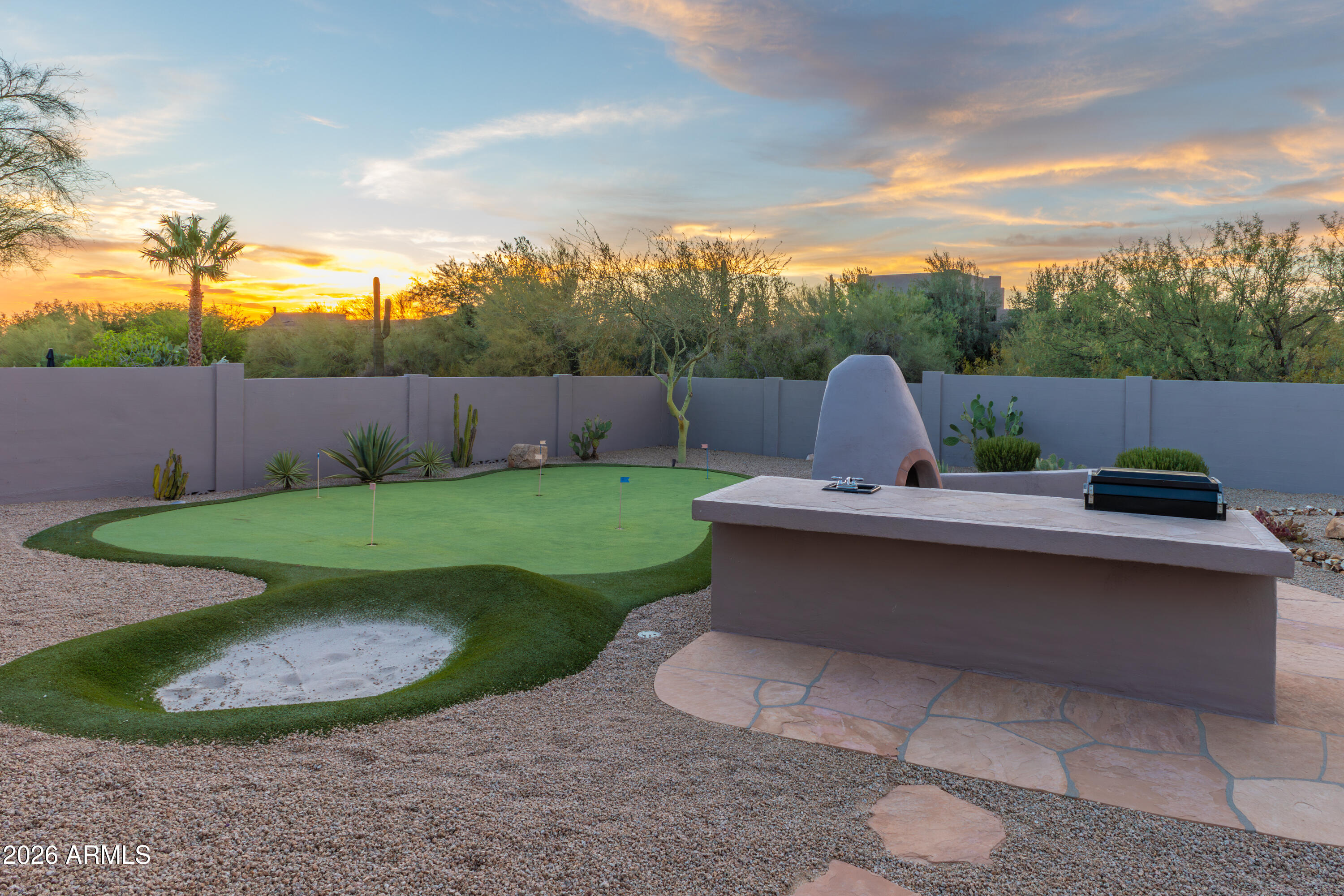 8626 E SANTA CATALINA Drive