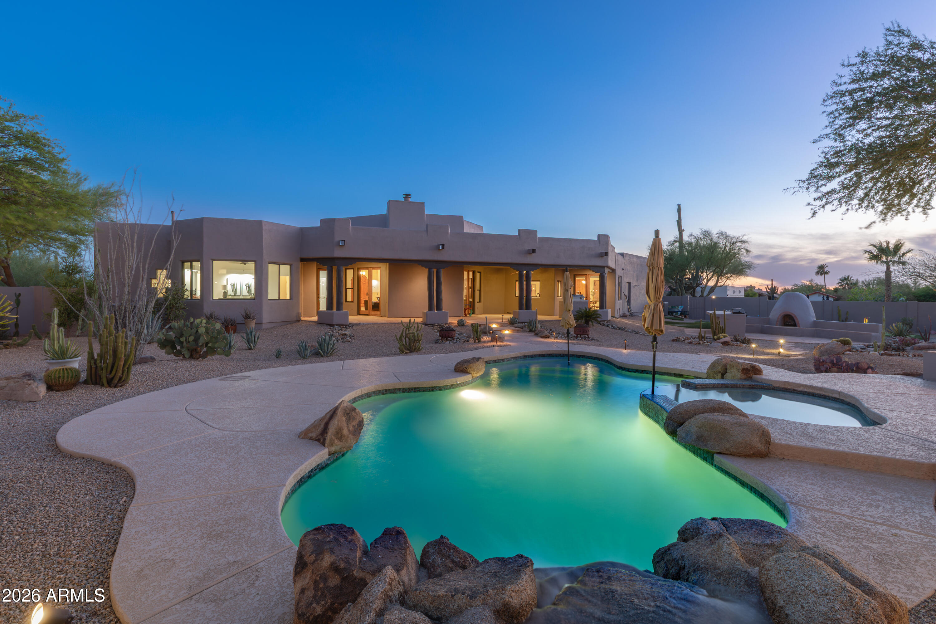 8626 E SANTA CATALINA Drive