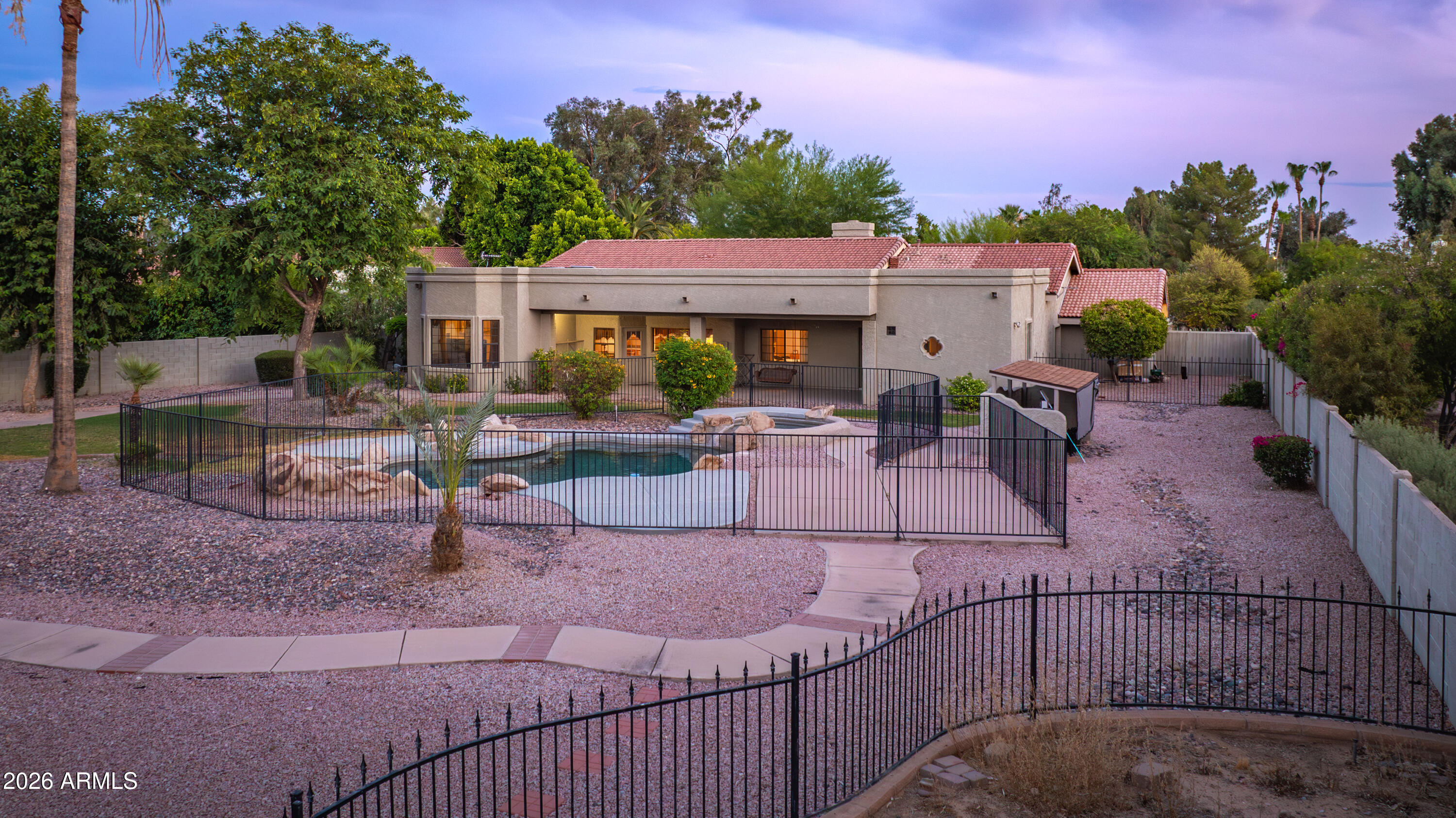 8144 E APPALOOSA Trail