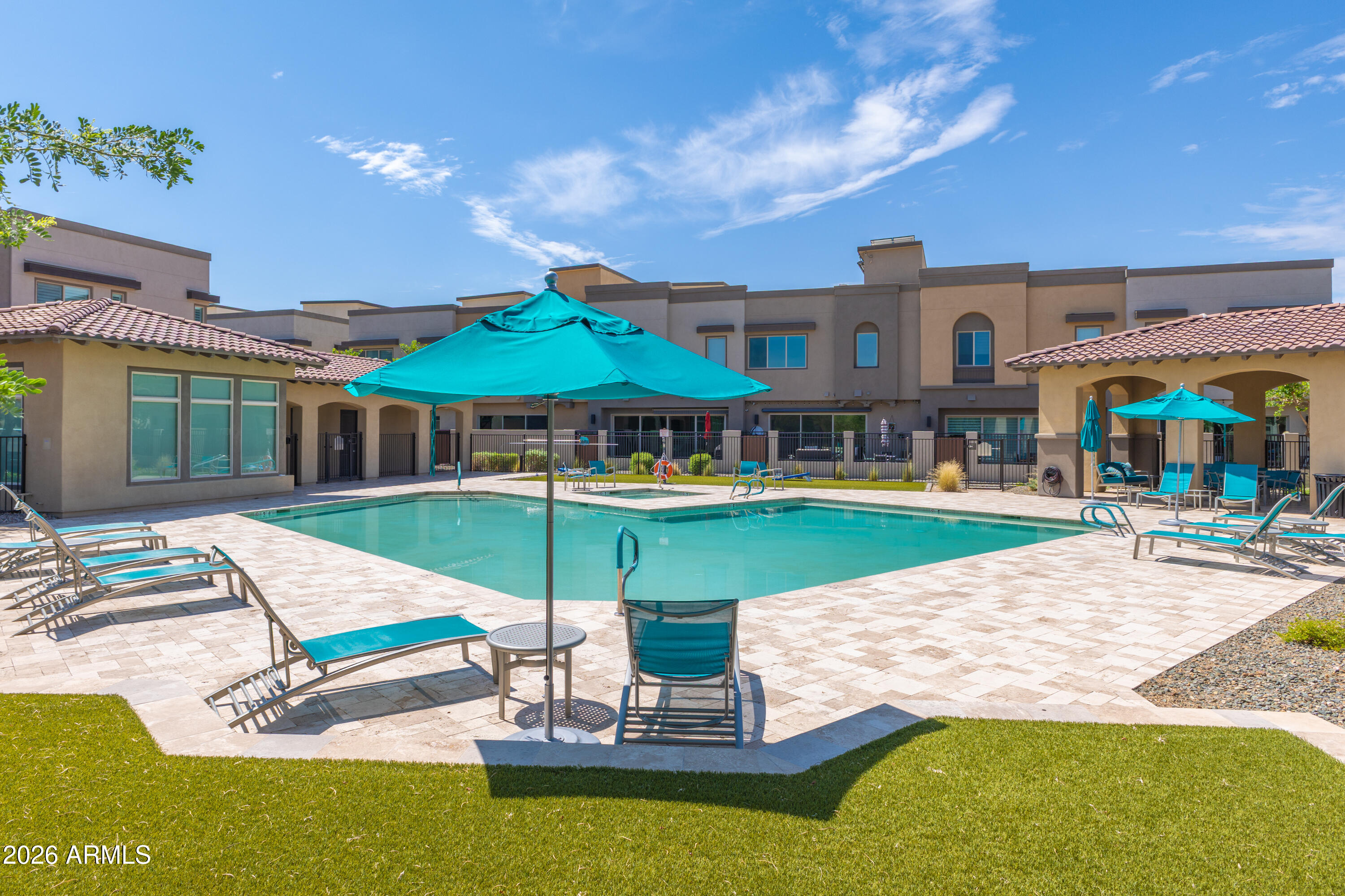 7436 E PARAISO Drive