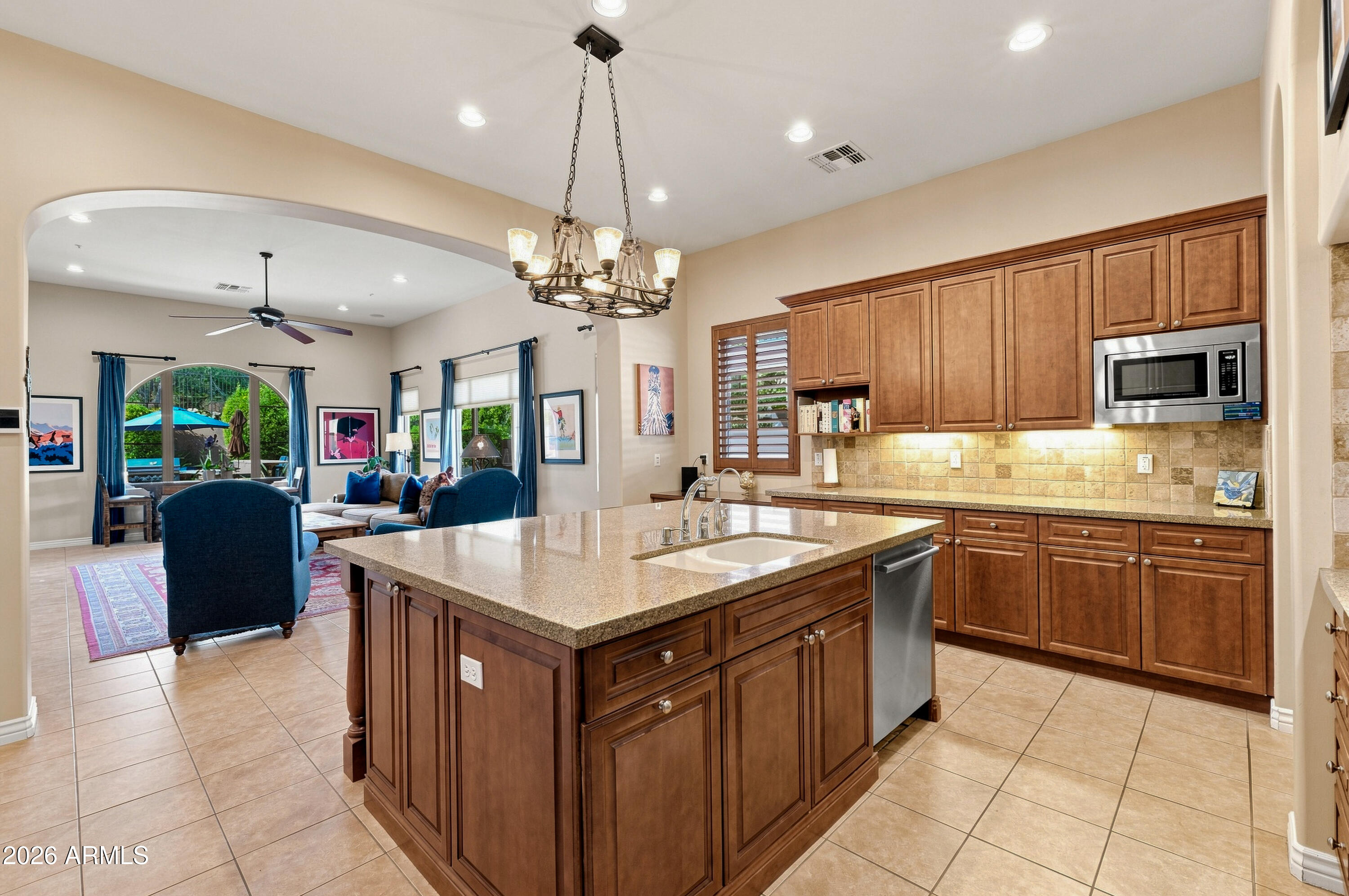 9636 E DIAMOND RIM Drive