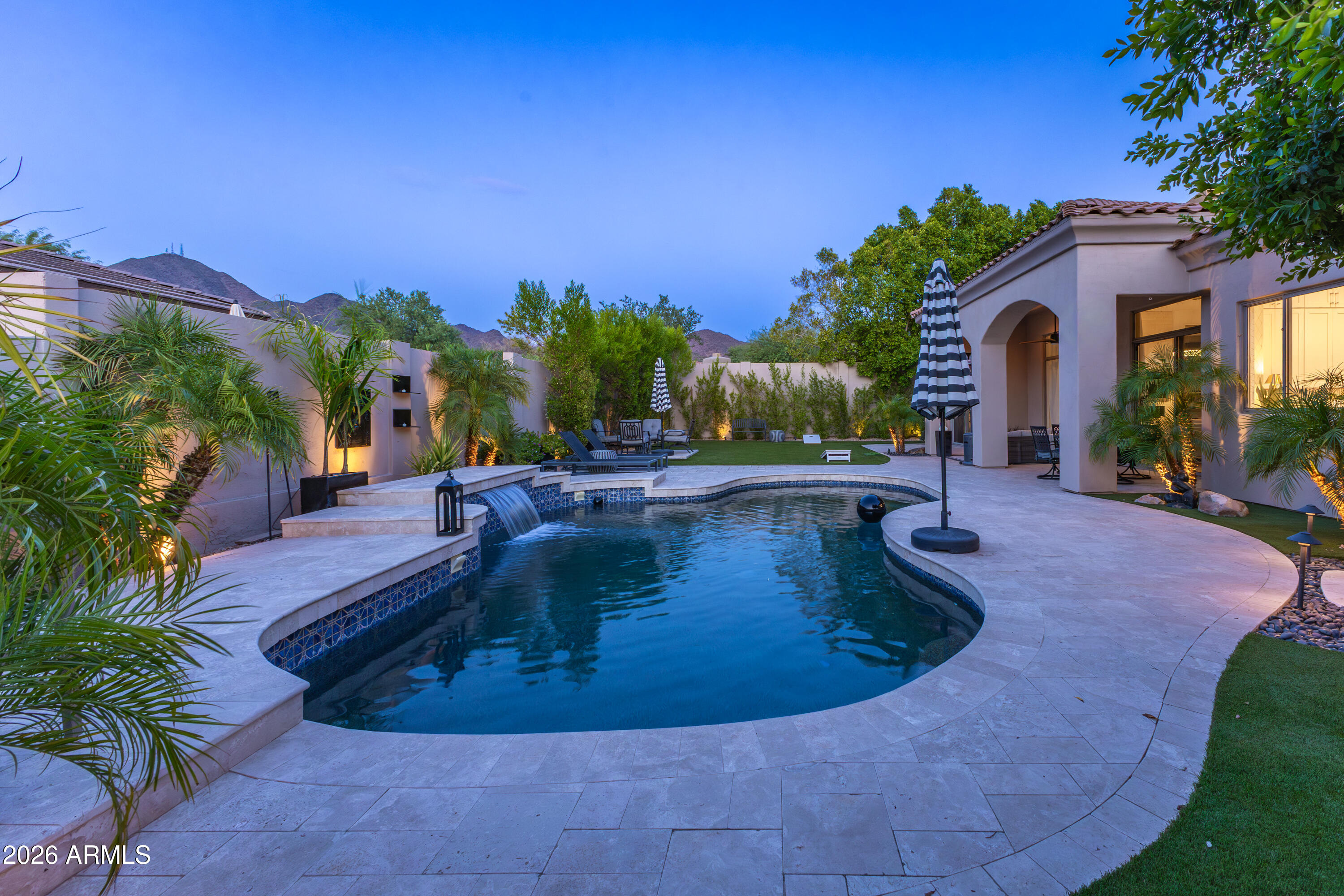10968 E KORA Lane