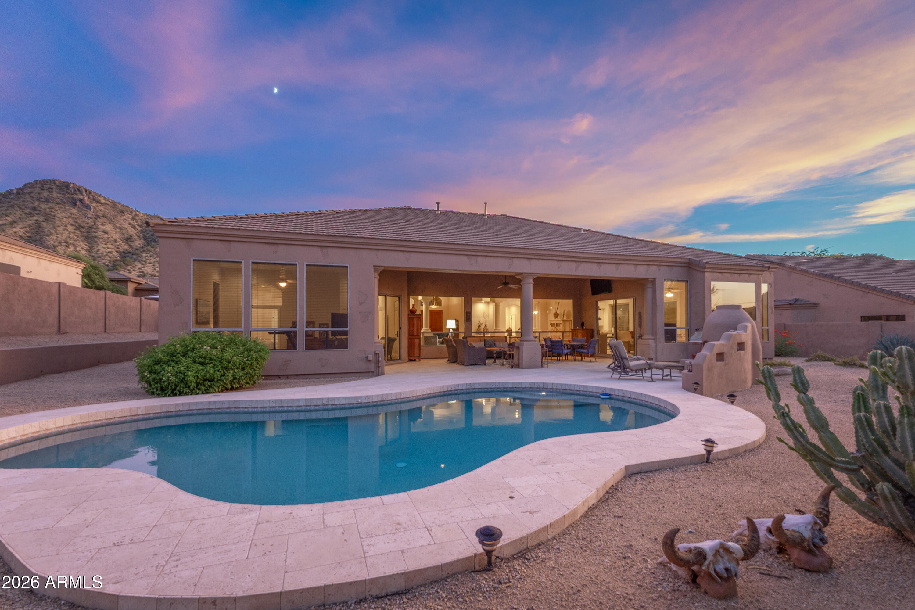 11804 E SAND HILLS Road