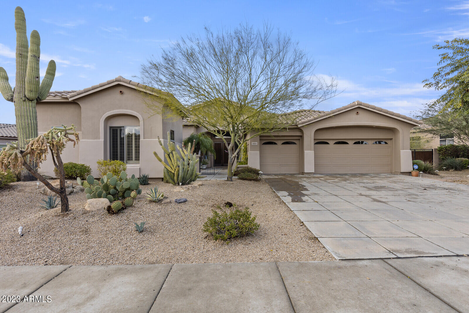 5850 E NIGHT GLOW Circle