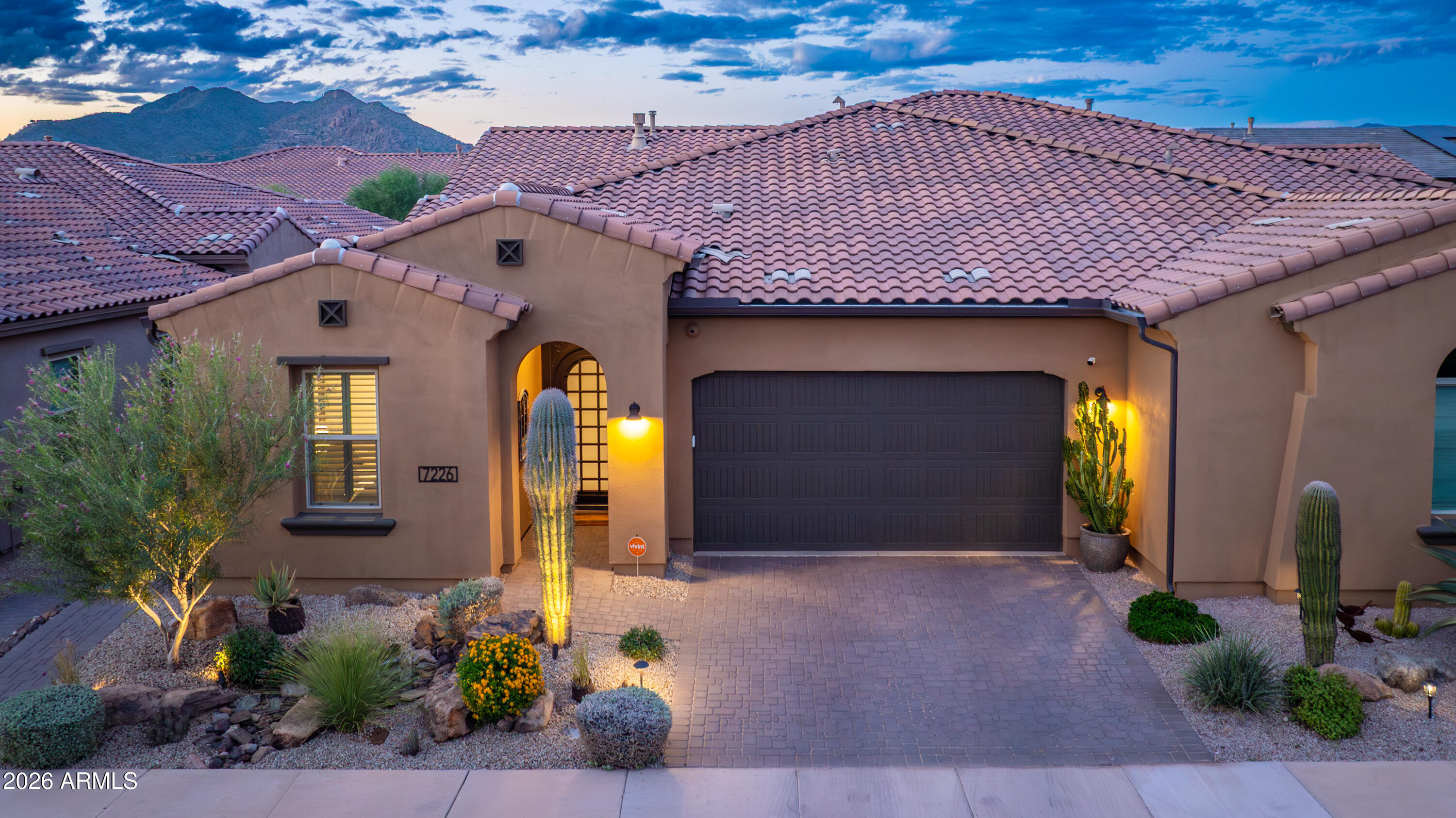 7226 E CALLE PRIMERA Vista