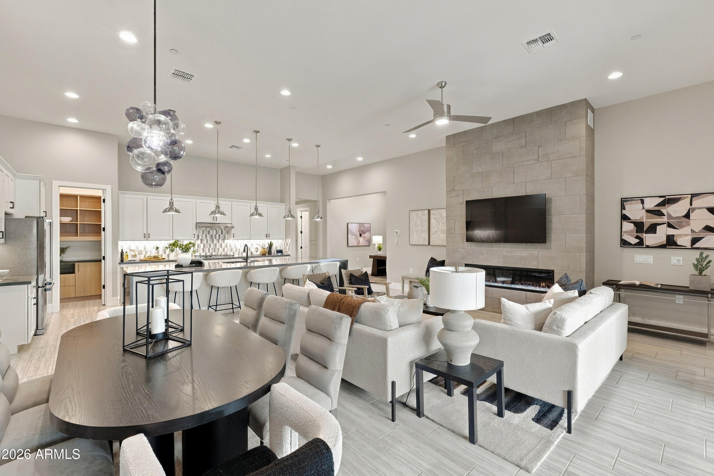 7226 E CALLE PRIMERA Vista