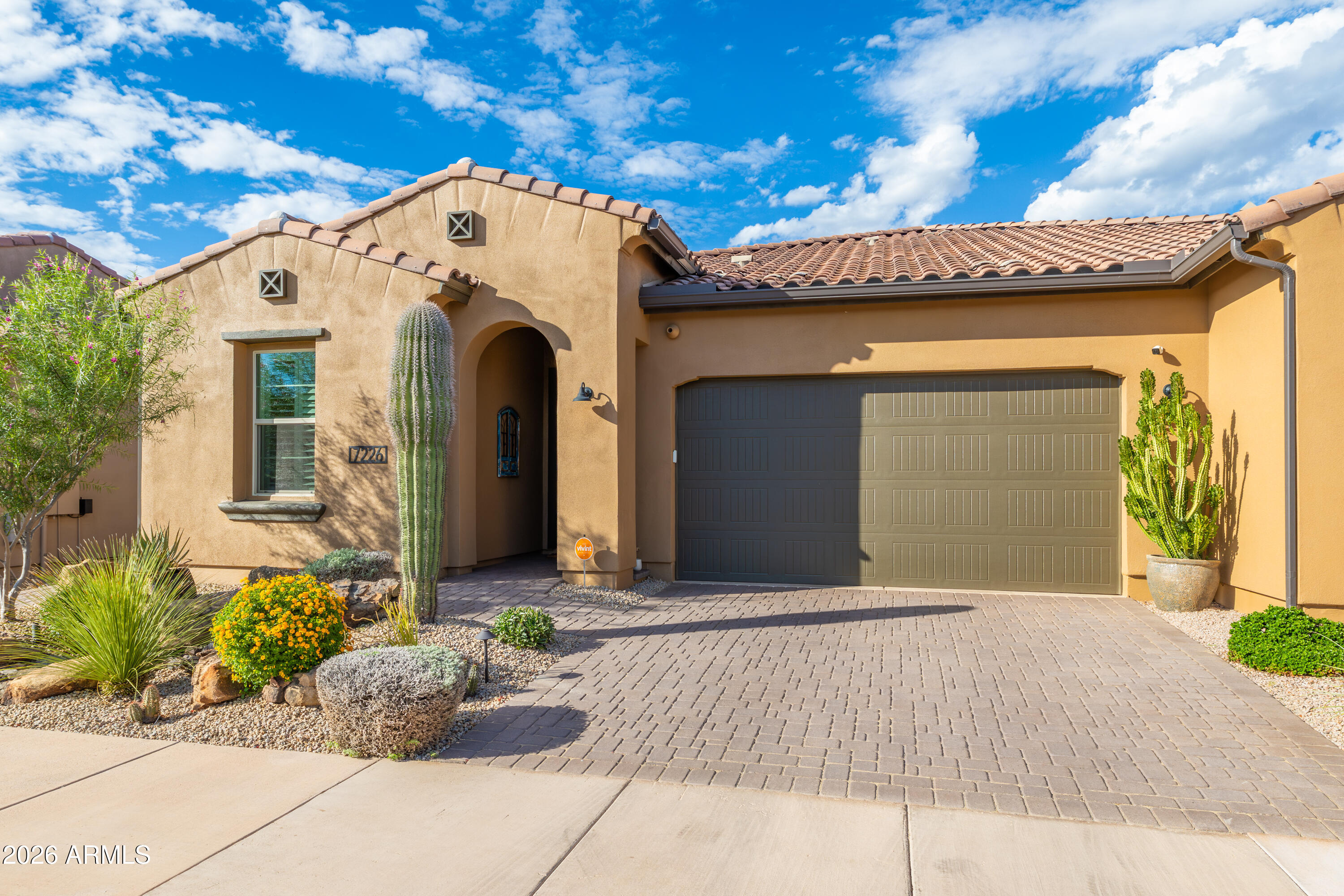 7226 E CALLE PRIMERA Vista