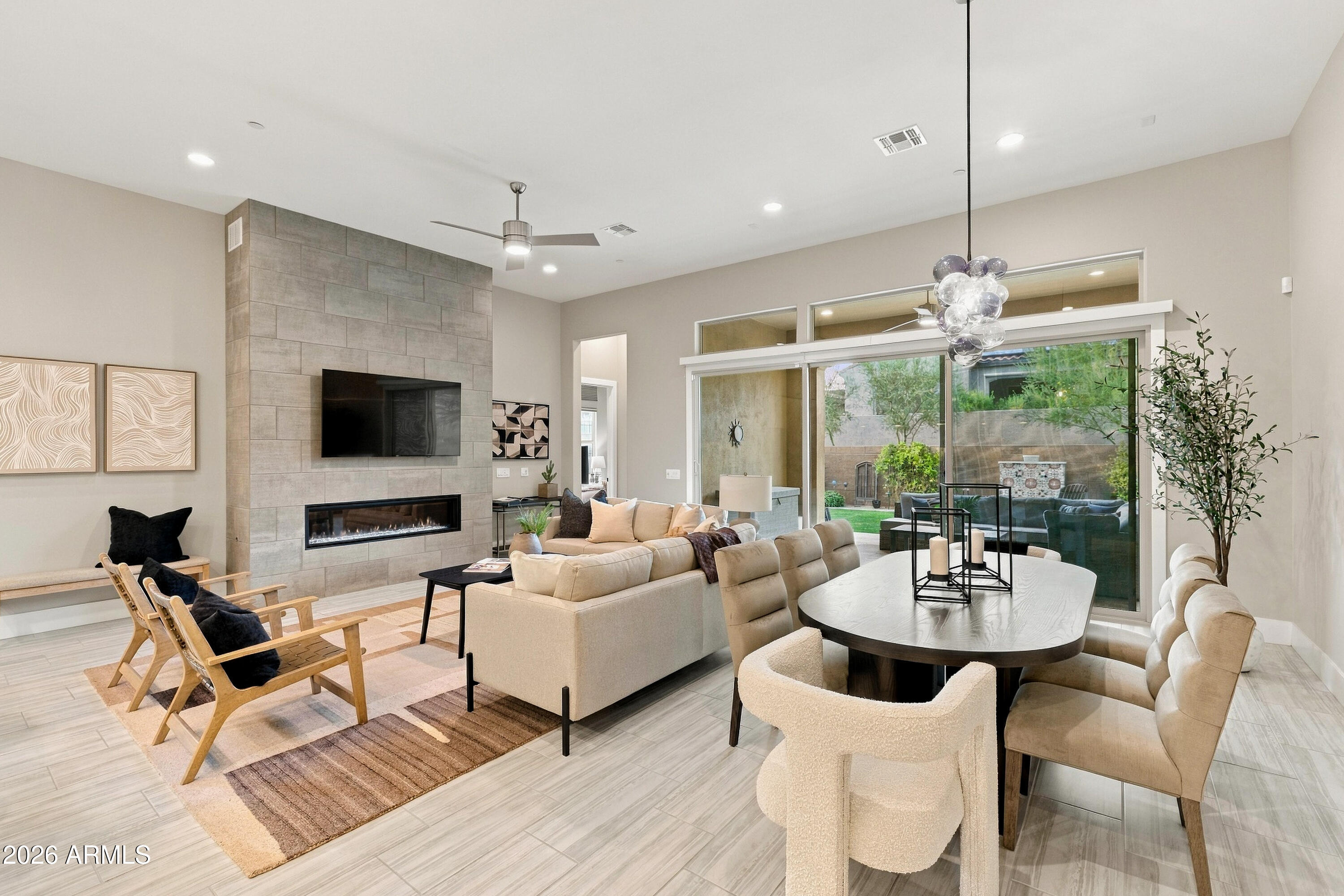 7226 E CALLE PRIMERA Vista