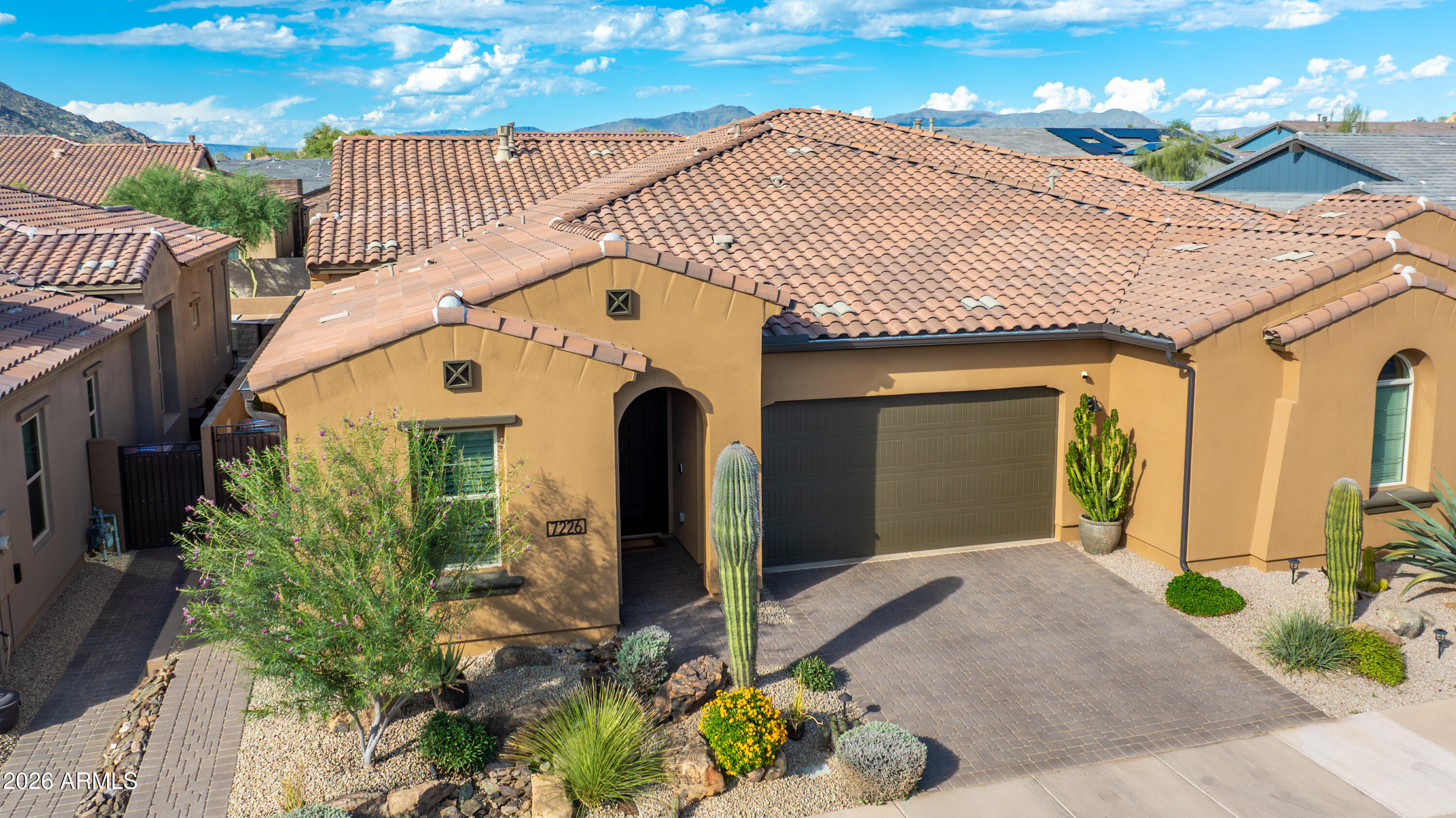 7226 E CALLE PRIMERA Vista