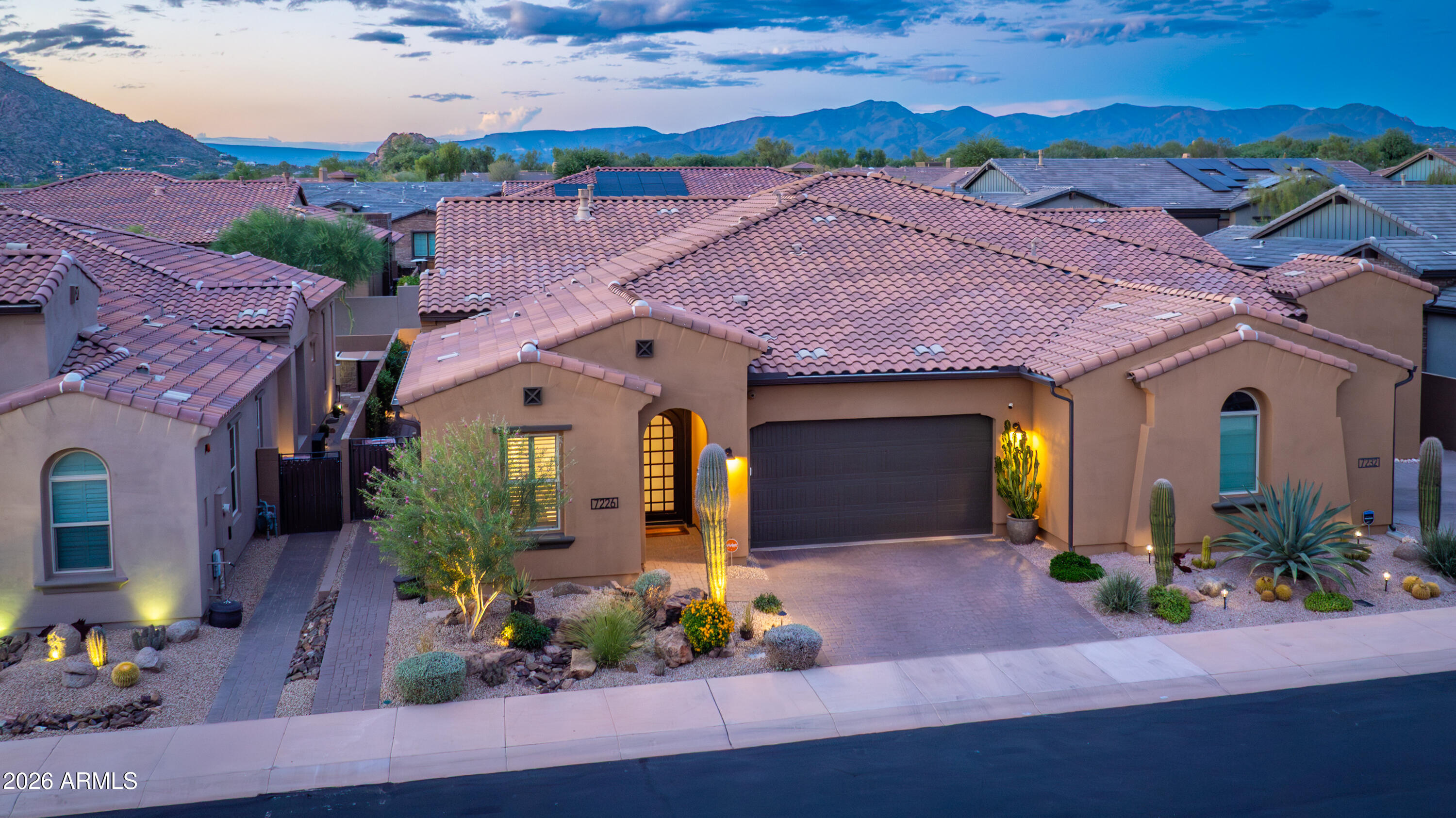 7226 E CALLE PRIMERA Vista