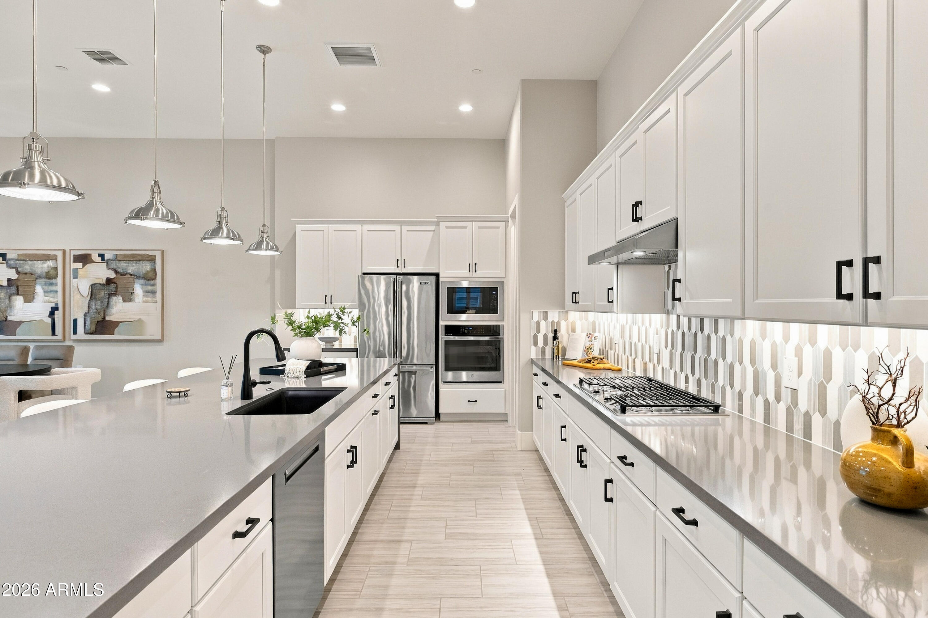 7226 E CALLE PRIMERA Vista