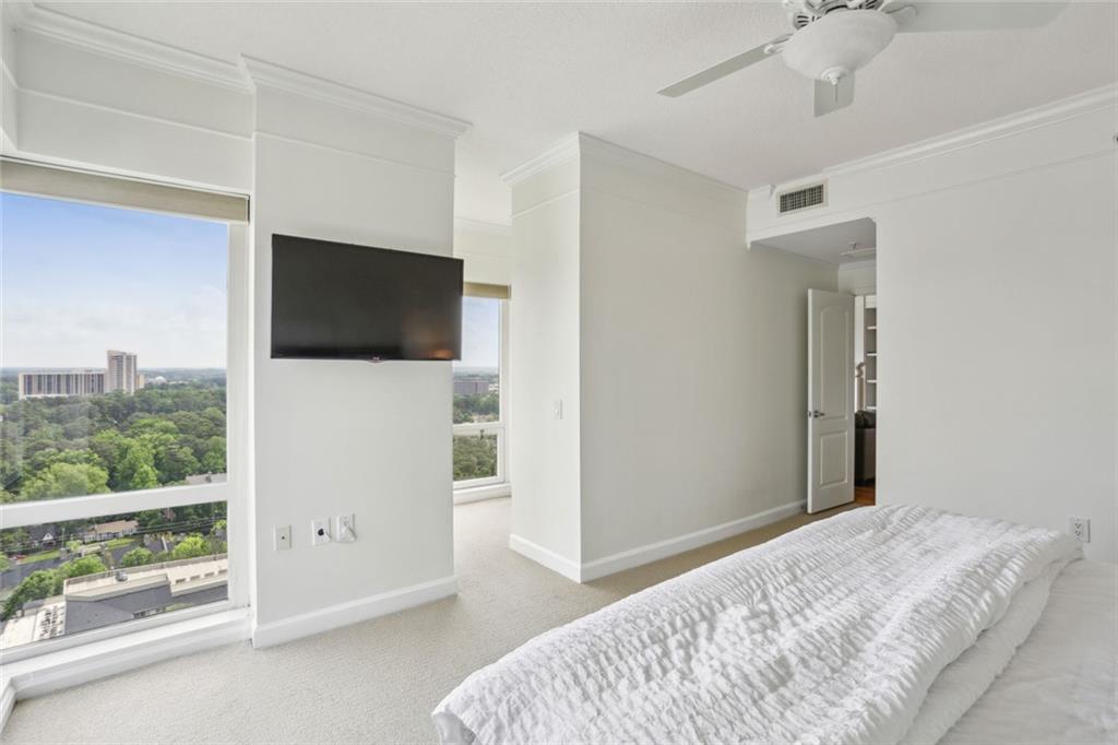 3475 Oak Valley Road NE Unit 2060