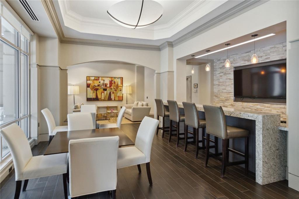 3475 Oak Valley Road NE Unit 2060