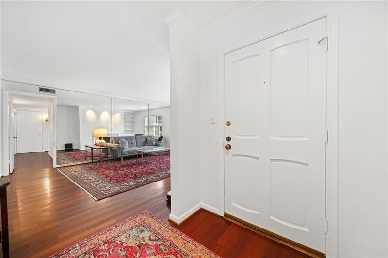 52 Chaumont Square NW