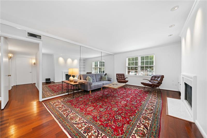 52 Chaumont Square NW