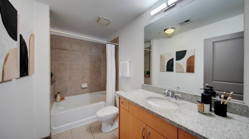 860 Peachtree Street NE Unit 917