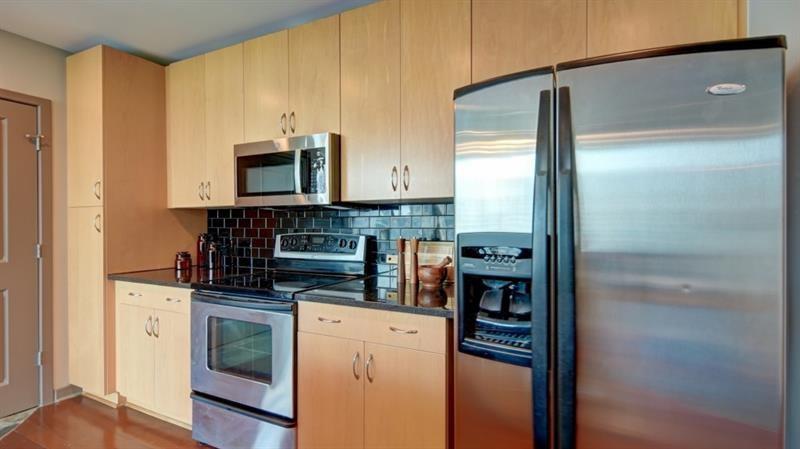 860 Peachtree Street NE Unit 917