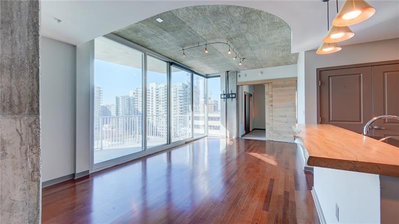 860 Peachtree Street NE Unit 917