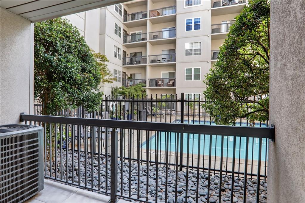 1074 Peachtree Walk NE Unit B106