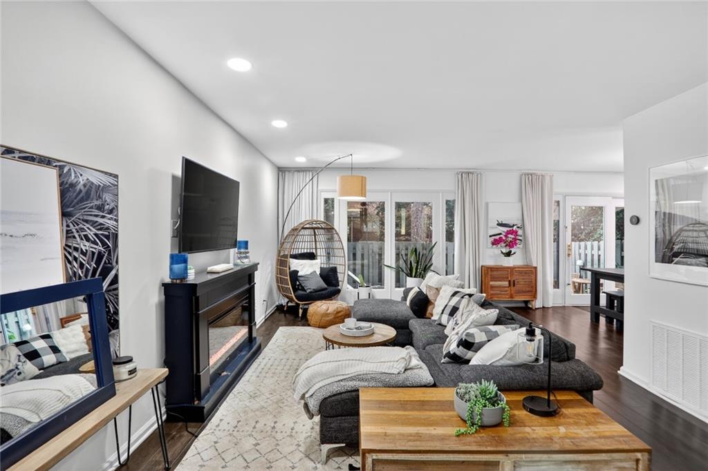 3306 Northcrest Road Unit A