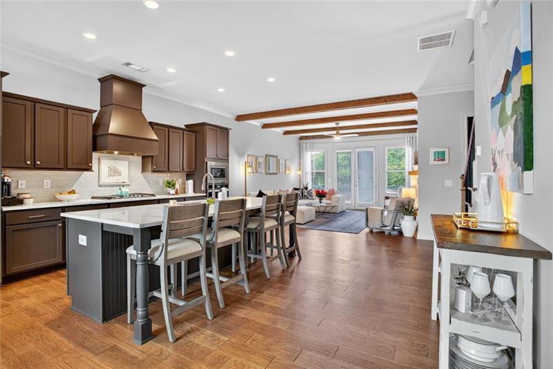 1956 Skyfall Circle NE