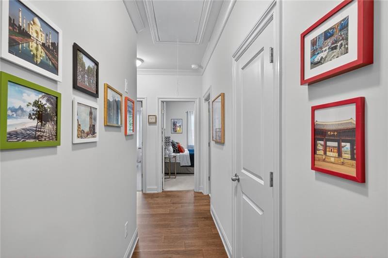 1956 Skyfall Circle NE