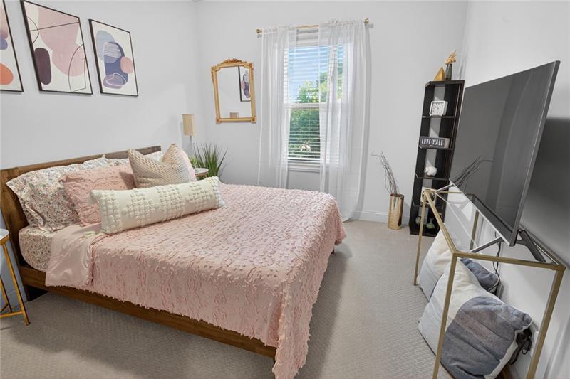 1956 Skyfall Circle NE