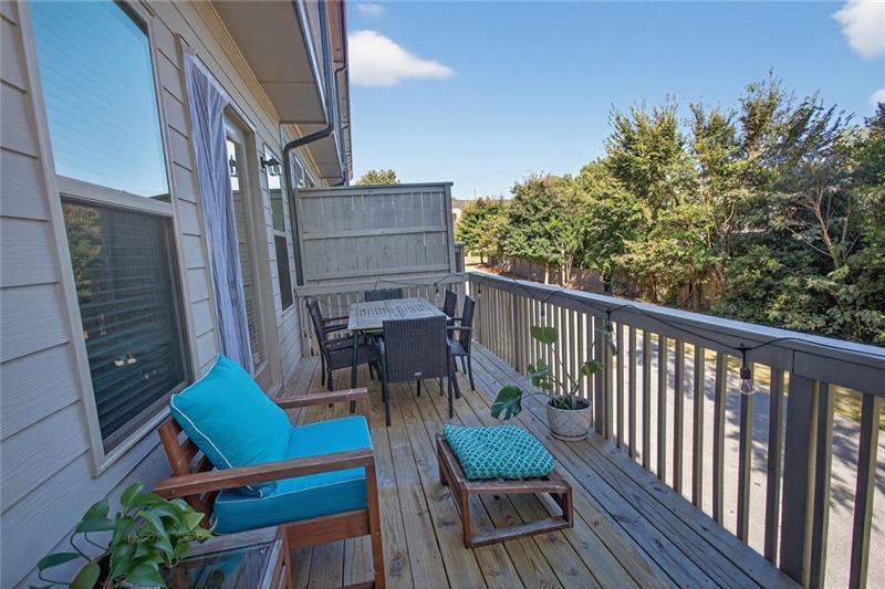 1956 Skyfall Circle NE