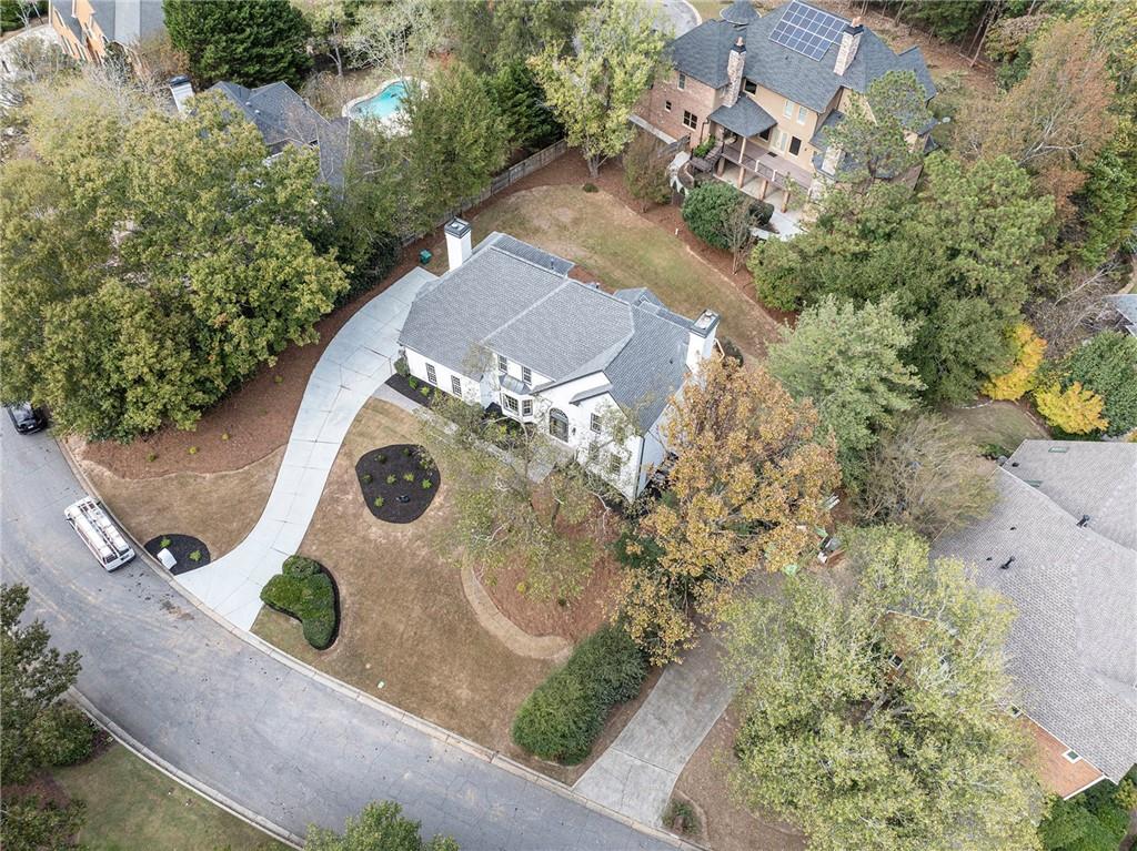 2820 Harwick Drive