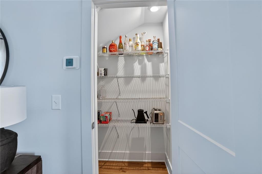 1291 Longreen Terrace NW Unit 7