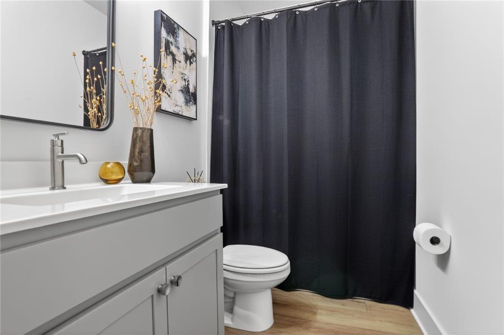 1291 Longreen Terrace NW Unit 7