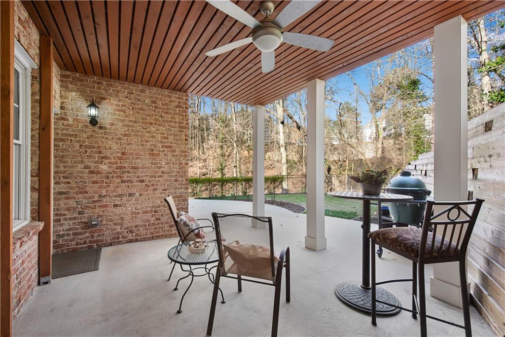 992 Wescott Lane