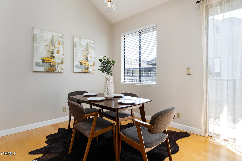 330 Cordova Street 386