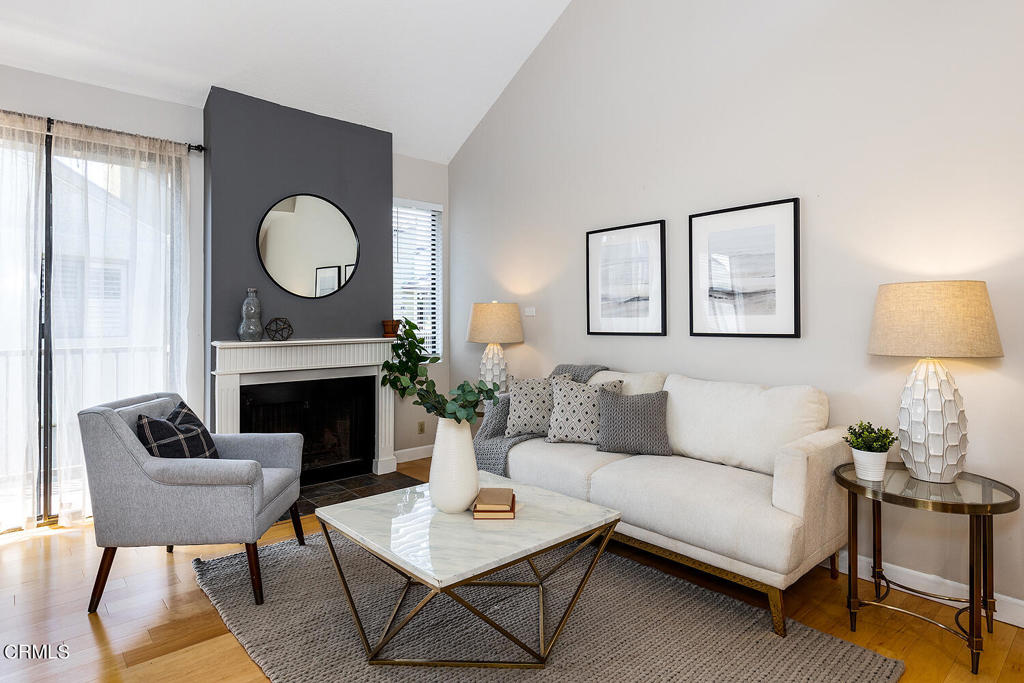 330 Cordova Street 386