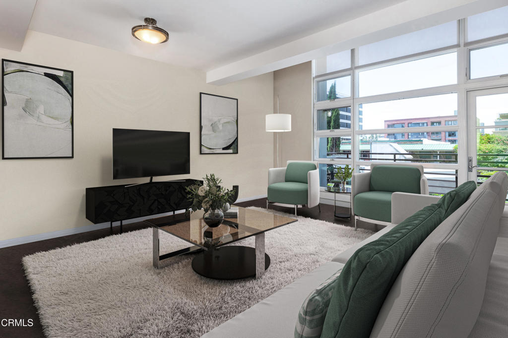 125 N Raymond Avenue 210